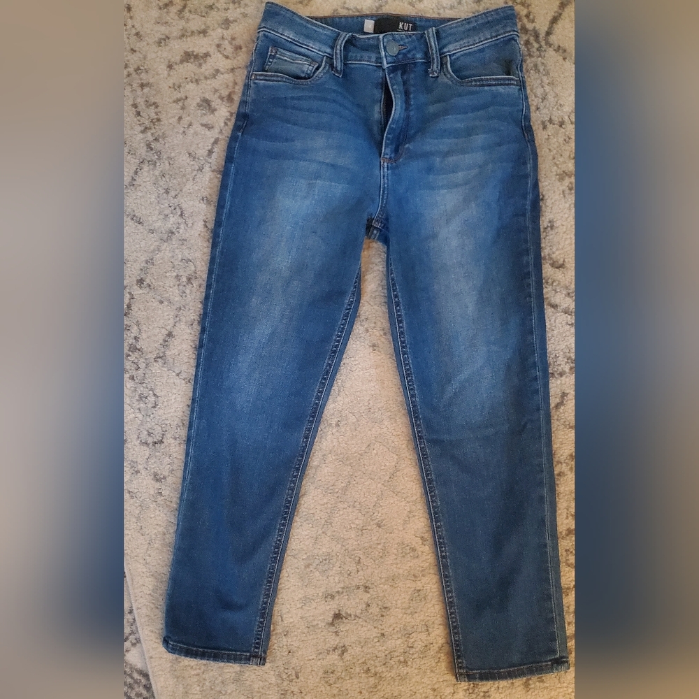 Kut from the Kloth Naomi Straight Leg Jeans 4 Petite